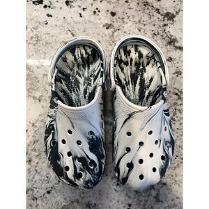 Crocs Classic Marbled Black White Tie-Dye Clogs Women’s 9 Men’s 7 Unique Swirl!